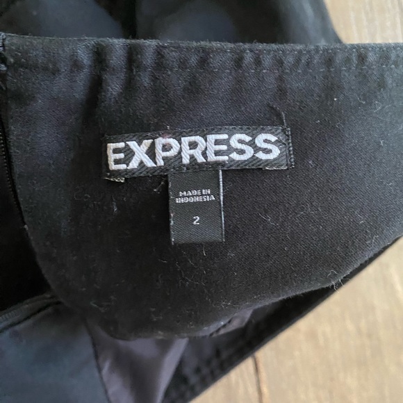 Express Mini Skirt - Picture 3 of 3